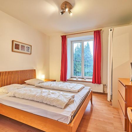 פק פוד סנז'קו Poustevnik Apartments חדר תמונה