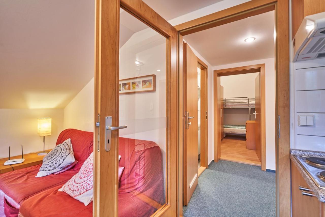 פק פוד סנז'קו Poustevnik Apartments מראה חיצוני תמונה