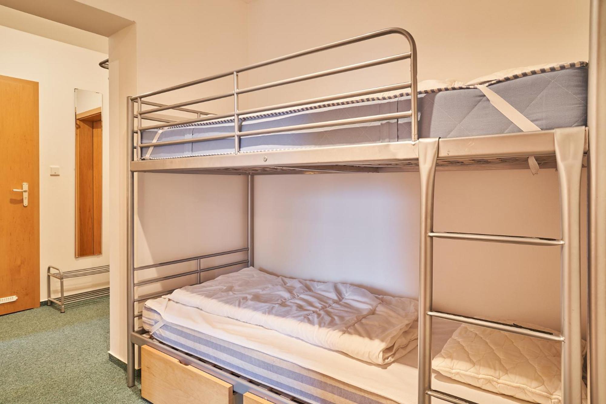 פק פוד סנז'קו Poustevnik Apartments חדר תמונה