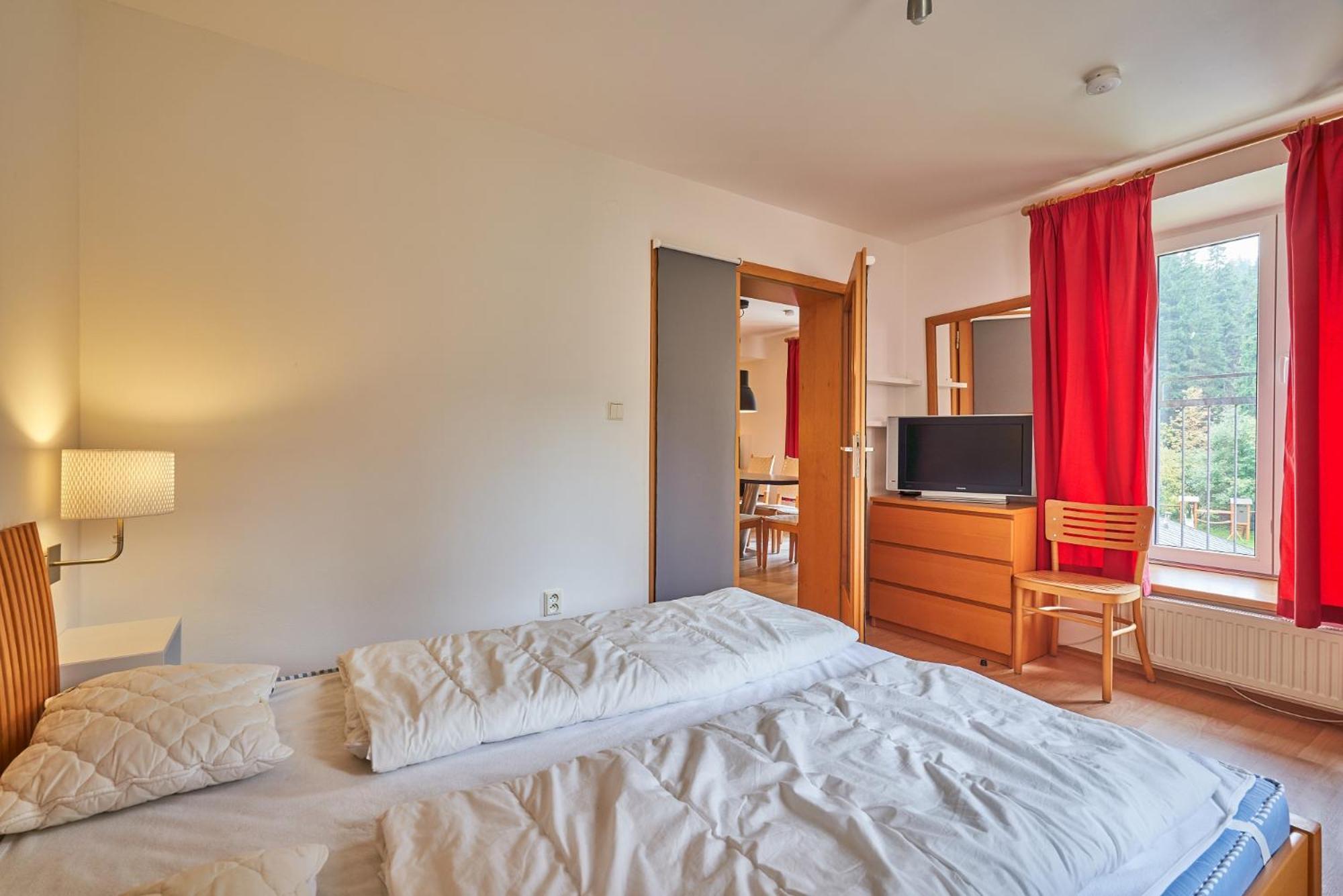 פק פוד סנז'קו Poustevnik Apartments חדר תמונה